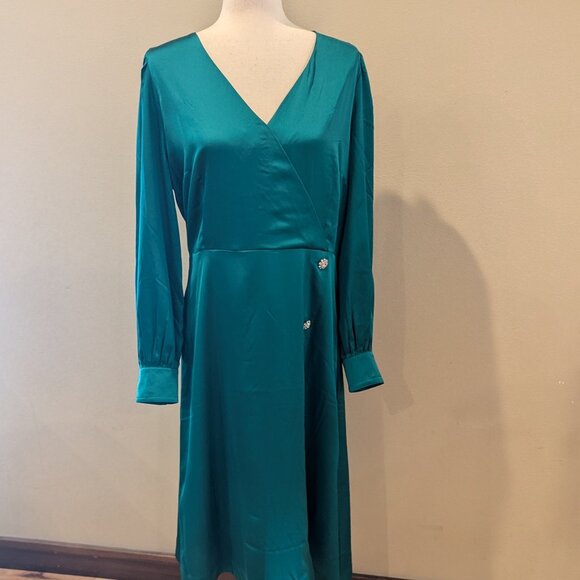 Ann Taylor Crystal Button Wrap Dress - Picture 6 of 11